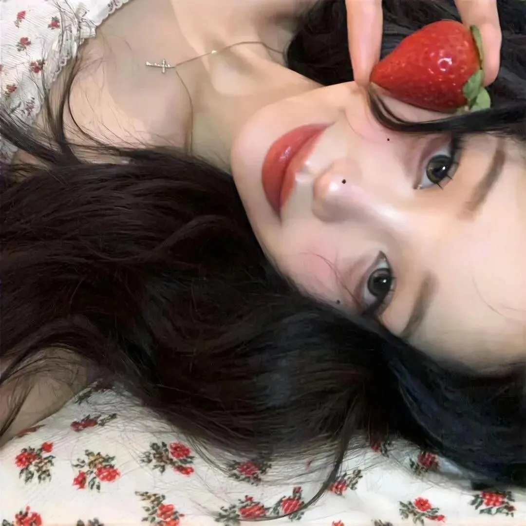 湖畔的女人们